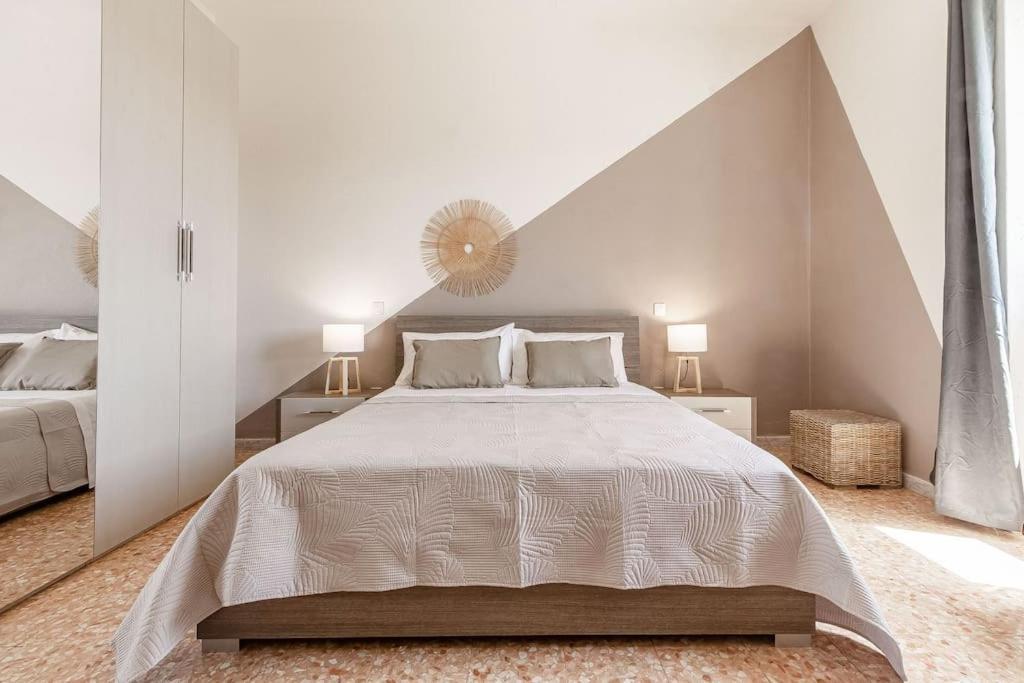 ארזח'ינה Elizabeth Guest House מראה חיצוני תמונה